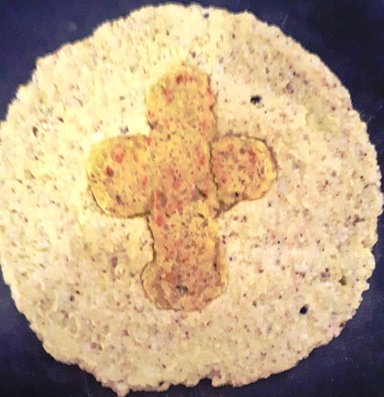 A traditional unleavened bread prepared for Pesaha (Maundy Thursday), without fermentation